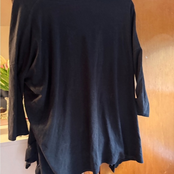 Garnet Hill  Asymmetrical 3/4 Sleeve Tunic - Picture 3 of 3